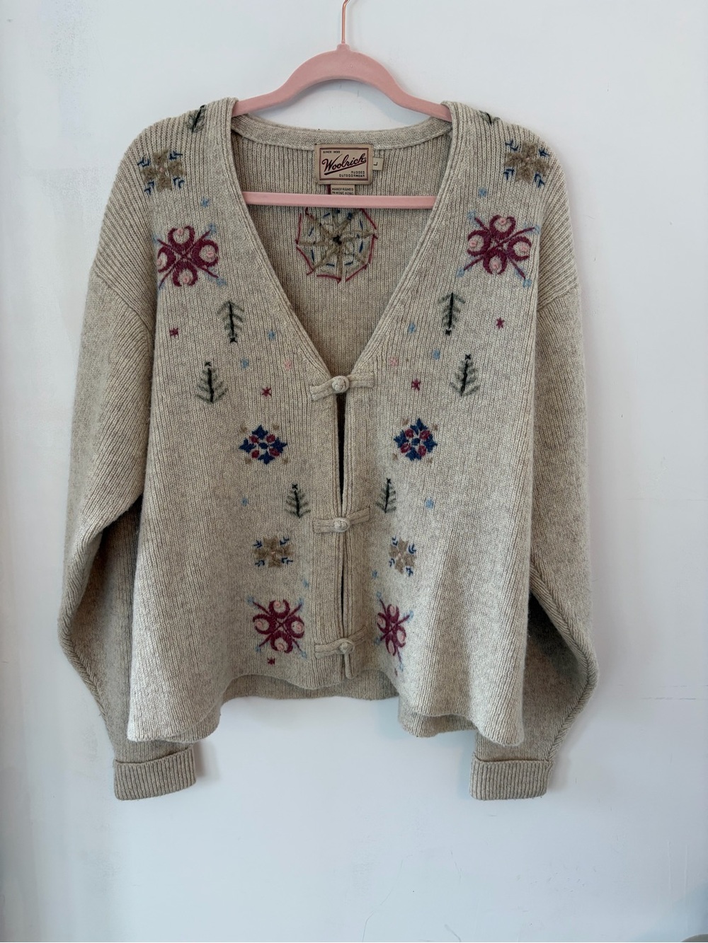 Woolrich Cream Embroidered V-Neck Knit Cardigan with Pink & Blue Accents